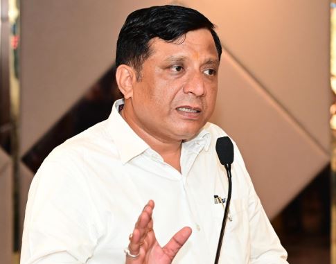 सार्वजनिक संपत्ति और सौन्दर्यीकरण कार्यों को नुकसान पहुंचाने वालों के खिलाफ होगी कड़ी कार्रवाई- बंशीधर तिवारी